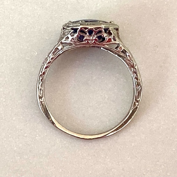 Vintage 3 Carat Sapphire Ring, 14k White Gold Filigree, Sz 6 EUC - Picture 10 of 13